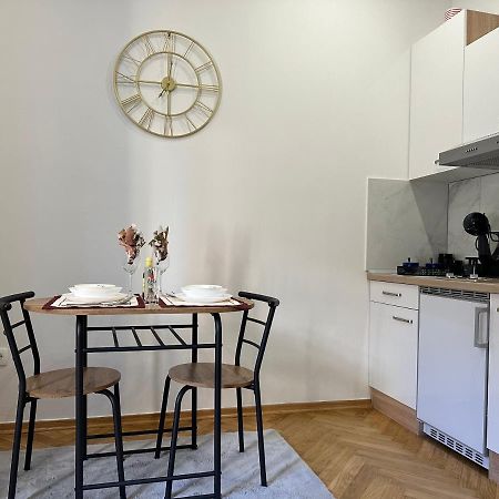 Studio Apartment Fiorello I Rijeka Exterior foto